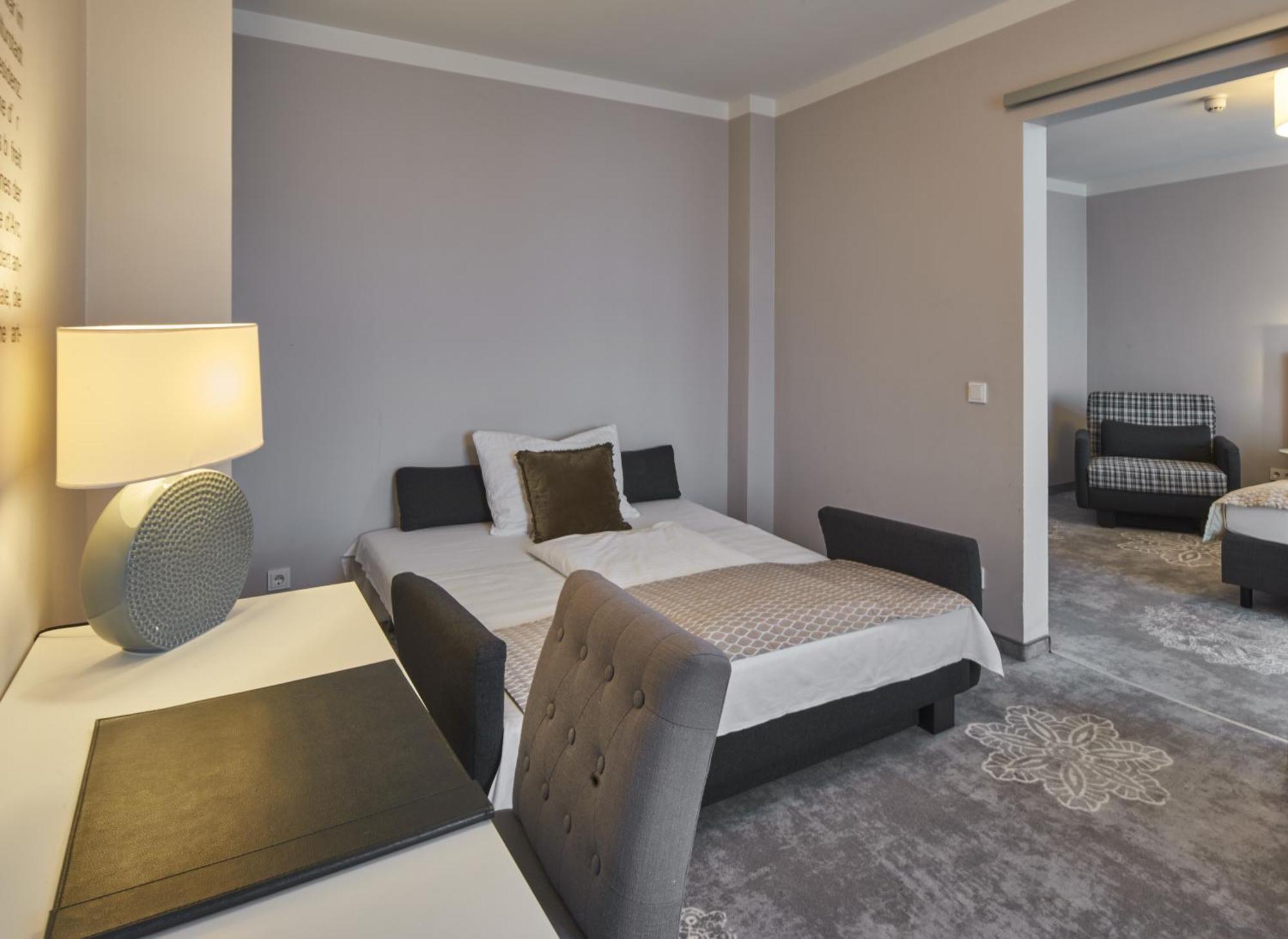 Hotel Via Regia - Vias-Hotels Герліц Екстер'єр фото